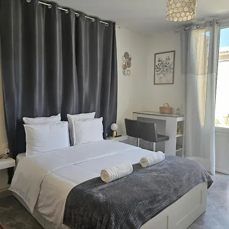 1 A Proche De Nice, Monaco Et L'italie 3* La Trinité